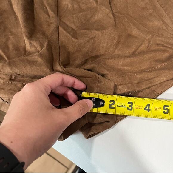 Abercrombie & Fitch A&F Tan Brown Faux Suede Short Shorts Womens Size Small - Picture 6 of 7